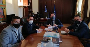 Με τον Αναπλ. Υπ. Εσωτερικών συναντήθηκε ο Δήμαρχος Λοκρών και ο Θέμης Χειμάρας