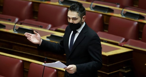 Γ. Σαρακιώτης: «Είδος υπό εξαφάνιση η Τριτοβάθμια Εκπαίδευση στη Φθιώτιδα με ευθύνη της Ν.Δ. και των στελεχών της» Γ. Σαρακιώτης: «Είδος υπό εξαφάνιση η Τριτοβάθμια Εκπαίδευση στη Φθιώτιδα με ευθύνη της Ν.Δ. και των στελεχών της»