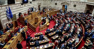 Εργασιακό, η επόμενη μέρα: Κέρδη και ζημιές μετράνε κυβέρνηση και αντιπολίτευση
