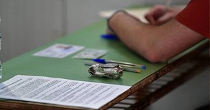 Πανελλήνιες 2021: Τα θέματα σε Ιστορία, Φυσική και Οικονομία