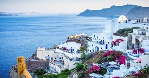 Τουρισμός: Εκτός βρετανικής πράσινης λίστας η Ελλάδα - Παράθυρο για εμβολιασμένους