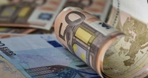 Πάγιες δαπάνες: Αποκλείστηκαν 44.000 επιχειρήσεις από τα voucher φόρων - εισφορών