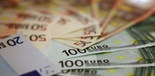 Σε 36 άτοκες ή 72 έντοκες δόσεις η ρύθμιση των χρεών της πανδημίας