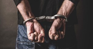 2 συλλήψεις για κατοχή ναρκωτικών στη Λιβαδειά 2 συλλήψεις για κατοχή ναρκωτικών στη Λιβαδειά
