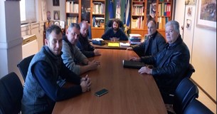 Με το Σωματείο Υδραυλικών Επαρχίας Λιβαδειάς συναντήθηκε ο Δήμαρχος Λεβαδέων Με το Σωματείο Υδραυλικών Επαρχίας Λιβαδειάς συναντήθηκε ο Δήμαρχος Λεβαδέων