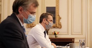 Ρεβεγιόν με ανοιχτά εστιατόρια μέχρι τις 02:00 - Πάμε για 30.000 κρούσματα - Από τις 06:00 το πρωί της Πέμπτης τα νέα μέτρα Ρεβεγιόν με ανοιχτά εστιατόρια μέχρι τις 02:00 - Πάμε για 30.000 κρούσματα - Από τις 06:00 το πρωί της Πέμπτης τα νέα μέτρα