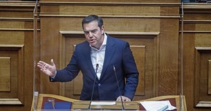 Πρόταση μομφής κατά της κυβέρνησης κατέθεσε ο Αλέξης Τσίπρας Πρόταση μομφής κατά της κυβέρνησης κατέθεσε ο Αλέξης Τσίπρας