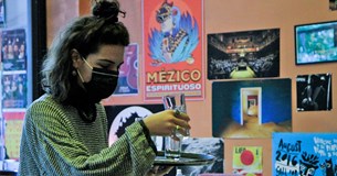 Τι αλλάζει μετά την απόφαση για χαλάρωση των μέτρων σε εστίαση και διασκέδαση Τι αλλάζει μετά την απόφαση για χαλάρωση των μέτρων σε εστίαση και διασκέδαση