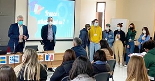 Μαθητές από τέσσερις χώρες επισκέφθηκαν την Θήβα μέσω του Erasmus+