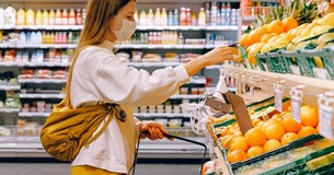 Η ακρίβεια αδειάζει το καλάθι του νοικοκυριού - Πτώση τζίρου 1,4% στα τρόφιμα