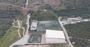 «Έπεσαν» οι υπογραφές για την αντικατάσταση χλοοτάπητα σε δύο γήπεδα της Αμφισσας «Έπεσαν» οι υπογραφές για την αντικατάσταση χλοοτάπητα σε δύο γήπεδα της Αμφισσας