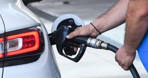 Τα «ξεφουσκωμένα» εκκαθαριστικά του ΕΝΦΙΑ φέρνουν μεγαλύτερο Fuel Pass 2
