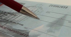 Κορωνοϊός: Τι θα προβλέπει το σχέδιο για τις μεταχρονολογημένες επιταγές