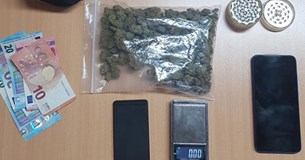Συνελήφθη στο Καρπενήσι για κατοχή ναρκωτικών