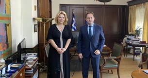 Συνάντηση της Δημάρχου Χαλκιδέων με τον Αναπληρωτή Υπουργό Εσωτερικών Στ. Πέτσα