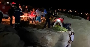 Γυναίκες οι 16 νεκροί στο ναυάγιο με μετανάστες στη Λέσβο - Συγκλονιστικά βίντεο από την διάσωση στα Κύθηρα