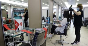 Αρση μέτρων: Επιστροφή μόλις για το 10% των εργαζομένων και επιχειρήσεων