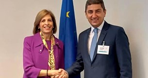 Συνάντηση του Υπ. Αγροτικής Ανάπτυξης και Τροφίμων με την Ευρωπαία Επίτροπο Υγείας και Ασφάλειας Τροφίμων Συνάντηση του Υπ. Αγροτικής Ανάπτυξης και Τροφίμων με την Ευρωπαία Επίτροπο Υγείας και Ασφάλειας Τροφίμων