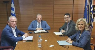 Συνάντηση Μουλκιώτη-Κτιστάκη-Πούλου με τον Υφ. ΑΑΤ για τα προβλήματα των αγροτών της Βοιωτίας Συνάντηση Μουλκιώτη-Κτιστάκη-Πούλου με τον Υφ. ΑΑΤ για τα προβλήματα των αγροτών της Βοιωτίας