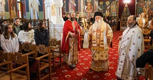 Μαθητική Θεία Λειτουργία στον Αγ. Γεώργιο του Δήμου Λεβαδέων