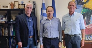 Επίσκεψη του Δημάρχου Αλιάρτου-Θεσπιέων στο Υπ. Παιδείας, Θρησκευμάτων και Αθλητισμού Επίσκεψη του Δημάρχου Αλιάρτου-Θεσπιέων στο Υπ. Παιδείας, Θρησκευμάτων και Αθλητισμού