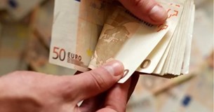 Η Ο.Μ. ΣΥΡΙΖΑ-ΠΣ Θήβας στηλιτεύει τον Γιώργο Μουλκιώτη για τον κατώτατο και υποκατώτατο μισθό