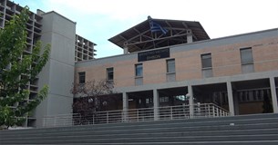 Το ΠΑΣΟΚ Θήβας καταγγέλλει ως σχεδιασμένη πολιτική απόφαση της Κυβέρνησης Μητσοτάκη την υποβάθμιση του Πρωτοδικείου Θήβας Το ΠΑΣΟΚ Θήβας καταγγέλλει ως σχεδιασμένη πολιτική απόφαση της Κυβέρνησης Μητσοτάκη την υποβάθμιση του Πρωτοδικείου Θήβας