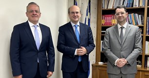 Συνάντηση του Λ. Κτιστάκη με τον Υπ. Οικονομικών για την ΛΑΡΚΟ Συνάντηση του Λ. Κτιστάκη με τον Υπ. Οικονομικών για την ΛΑΡΚΟ