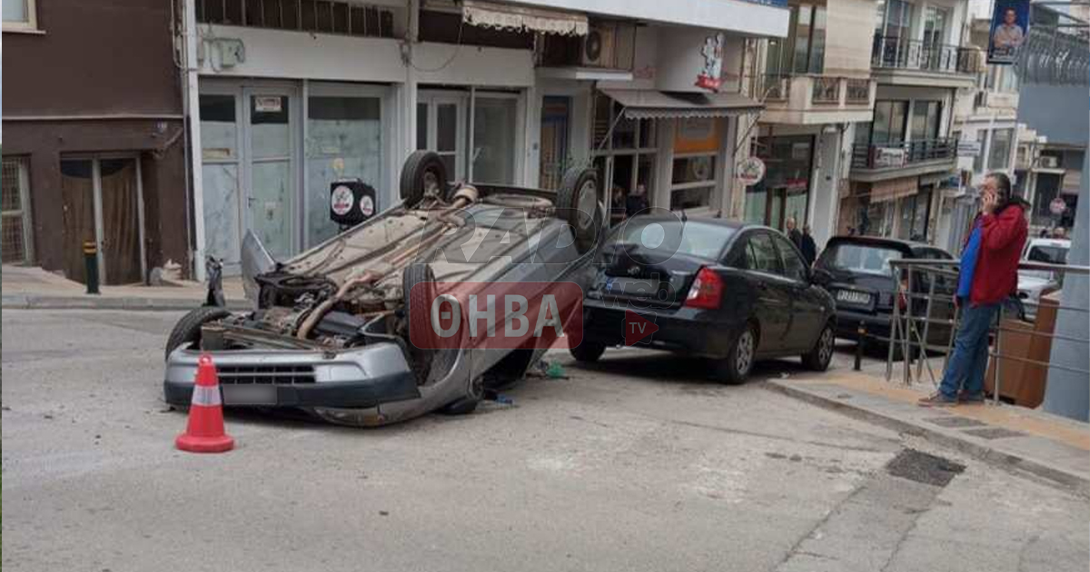 Ντελαπαρισε επιβατικό στο κέντρο της Λιβαδειάς