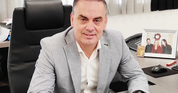 Δ. Καραμάνης: «Στο σπίτι του κρεμασμένου δεν μιλάνε για σκοινί»