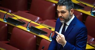 Ο Γ. Σαρακιώτης έφερε στη Βουλή την επιστολή διαμαρτυρίας του Εμπορικού Συλλόγου Σπερχειάδας Ο Γ. Σαρακιώτης έφερε στη Βουλή την επιστολή διαμαρτυρίας του Εμπορικού Συλλόγου Σπερχειάδας