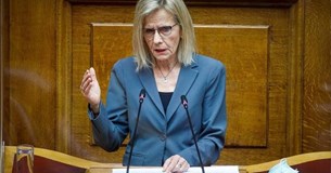 Αναφορά της Γιώτας Πούλου προς τον Υπουργό Εσωτερικών και Υπουργό Παιδείας & Θρησκευμάτων για την στέγαση του ΕΕΕΕΚ Θήβας σε κοντέινερ