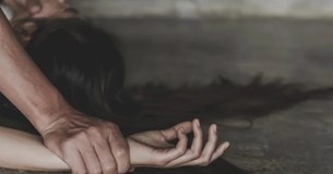 Μεγάλη ανατροπή στην υπόθεση βιασμού της 32χρονης στην Αντίκυρα - Είπε ψέματα η 32χρονη για τον βιασμό και συνελήφθη Μεγάλη ανατροπή στην υπόθεση βιασμού της 32χρονης στην Αντίκυρα - Είπε ψέματα η 32χρονη για τον βιασμό και συνελήφθη