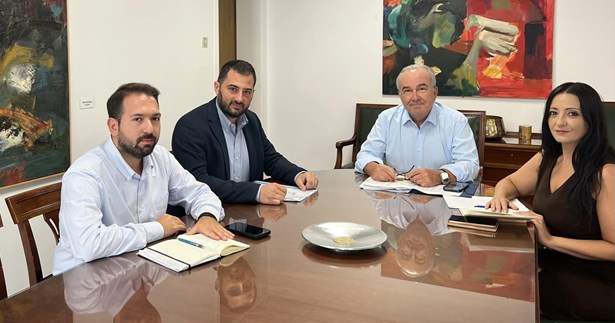 Στο Υπ. Οικονομικών βρέθηκε ο Περιφερειάρχης Φάνης Σπανός για τα θέματα του Παραλίμνιος Μόρνου, παράκαμψη Βασιλικού, ΧΥΤΑ Λαμίας και Χιονοδρομικό Καρπενησίου Στο Υπ. Οικονομικών βρέθηκε ο Περιφερειάρχης Φάνης Σπανός για τα θέματα του Παραλίμνιος Μόρνου, παράκαμψη Βασιλικού, ΧΥΤΑ Λαμίας και Χιονοδρομικό Καρπενησίου