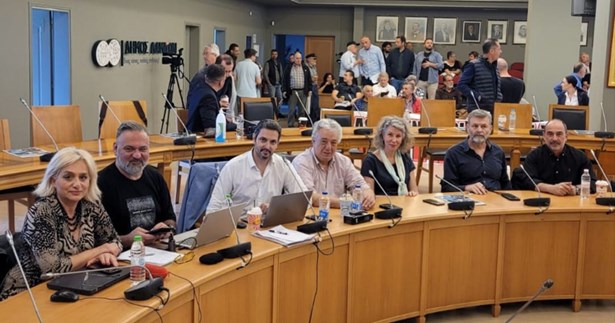 Απόστολος Γκλέτσος: Συμπαράσταση στον δίκαιο αγώνα των «Επαγγελματιών Αυτοκινητιστών Απασχολουμένων στην Εταιρία ΔΕΛΦΟΙ - ΔΙΣΤΟΜΟ ΑΜΕ» Απόστολος Γκλέτσος: Συμπαράσταση στον δίκαιο αγώνα των «Επαγγελματιών Αυτοκινητιστών Απασχολουμένων στην Εταιρία ΔΕΛΦΟΙ - ΔΙΣΤΟΜΟ ΑΜΕ»