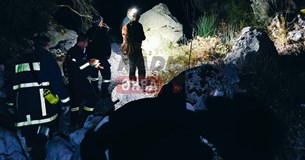 Επιχείρηση εντοπισμού και διάσωσης κυνηγού σε χαράδρα του Παρνασσού Επιχείρηση εντοπισμού και διάσωσης κυνηγού σε χαράδρα του Παρνασσού