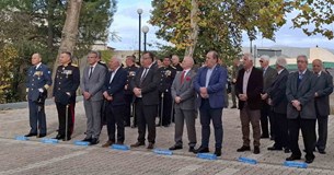 Τιμήθηκε η Εορτή των Ενόπλων Δυνάμεων στη Θήβα Τιμήθηκε η Εορτή των Ενόπλων Δυνάμεων στη Θήβα