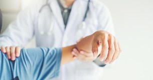 Δωρεάν Ιατρικές Εξετάσεις σε Δημότες του Δήμου Διστόμου Αράχωβας Αντίκυρας με το Πρόγραμμα Τηλεϊατρικής του Ιδρύματος Vodafone Δωρεάν Ιατρικές Εξετάσεις σε Δημότες του Δήμου Διστόμου Αράχωβας Αντίκυρας με το Πρόγραμμα Τηλεϊατρικής του Ιδρύματος Vodafone