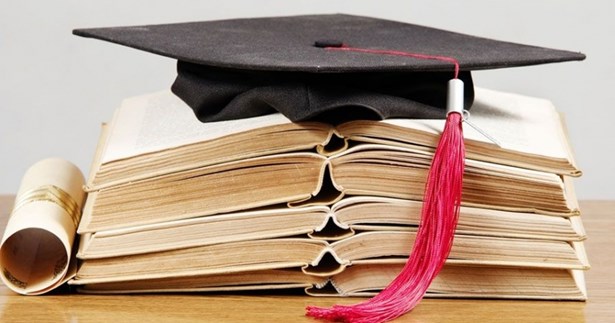Φοιτητικό επίδομα 300 ευρώ για 5η χρονιά μέσω της δράσης «σπουδάΖΩ!»