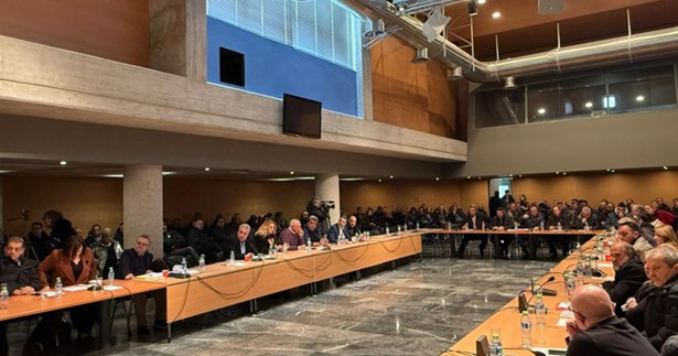 Περιφερειακή Ενωτική Κίνηση: «ΓΙΑΤΙ ΡΕ ΦΑΝΗ;»