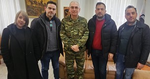Το Δ.Σ. του Εμπορικού Συλλόγου Θήβας συναντήθηκε με τον νέο Διοικητή του ΚΕΠΒ Θήβας