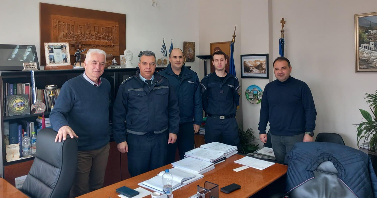 Συνάντηση του Δημάρχου Αλιάρτου-Θεσπιέων με την ηγεσία της αστυνομίας στη Βοιωτία για την εγκληματικότητα