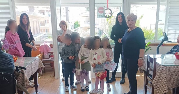 Επίσκεψη της Ε.ΑΣ.ΥΠ.Β. στο Γηροκομείο ΟΧΕΚ Θήβας