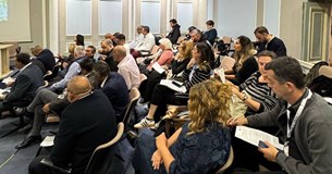 Στην Πανελλήνια Συνδιάσκεψη Forum Ρομά ο Δήμος Δελφών Στην Πανελλήνια Συνδιάσκεψη Forum Ρομά ο Δήμος Δελφών
