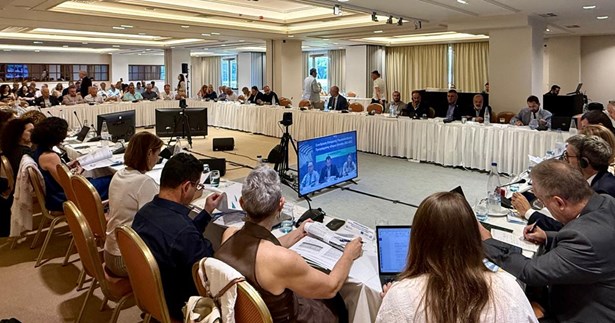 Επιτάχυνση και υψηλές επιδόσεις στο ΕΣΠΑ 2021-2027: Στην Ερέτρια η 4η Συνεδρίαση της Επιτροπής Παρακολούθησης του Προγράμματος «Στερεά Ελλάδα» Επιτάχυνση και υψηλές επιδόσεις στο ΕΣΠΑ 2021-2027: Στην Ερέτρια η 4η Συνεδρίαση της Επιτροπής Παρακολούθησης του Προγράμματος «Στερεά Ελλάδα»