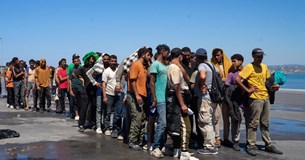 Γιατί δεν εφαρμόζεται το Ουκρανικό μοντέλο και για όσους πρόσφυγες φτάνουν στην Κρήτη;