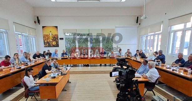 Ξανά στο Δ.Σ. του Δήμου Θηβαίων το θέμα του Lidl