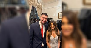 Ο Θανάσης Μπασιάκος καλωσορίζει την Kimberly Guilfoyle στην Ελλάδα