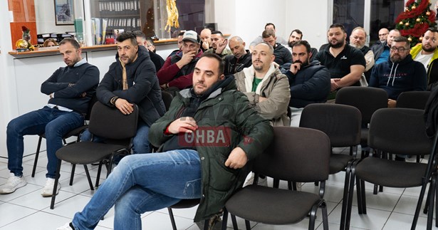 Με το σύνθημα «Όλοι μαζί στο ίδιο τραπέζι» πραγματοποιήθηκε η πρώτη Γενική Συνέλευση του Σωματείου Επαγγελματιών Εστίασης Θήβας Με το σύνθημα «Όλοι μαζί στο ίδιο τραπέζι» πραγματοποιήθηκε η πρώτη Γενική Συνέλευση του Σωματείου Επαγγελματιών Εστίασης Θήβας