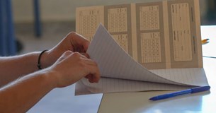 Πανελλήνιες 2020 ΓΕΛ: Ξεκινούν τα ειδικά μαθήματα - Πρεμιέρα με αγγλικά